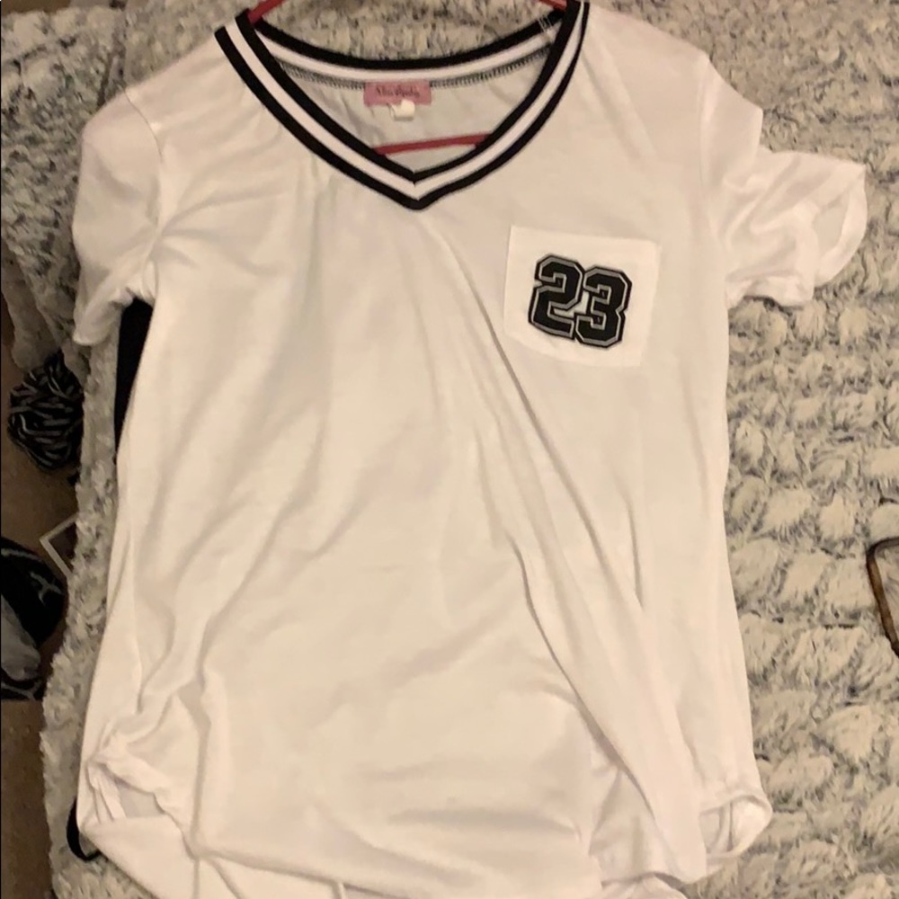 Long T-shirt